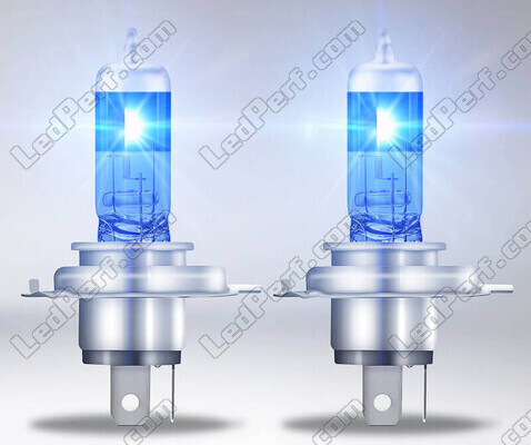 Ljus vit från lampor Xenon Effekt H4 Osram Cool Blue Boost 5500K - 62193CBB-2HB