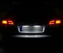 Paket LED-lampor (ren vit 6000K) bakre skyltbelysning för Audi A3 8P Leon FACELIFT (omgjord)